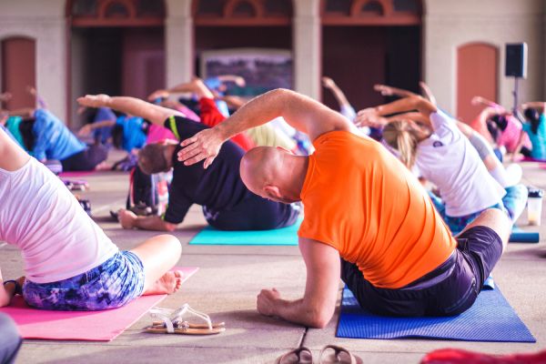 anupam-mahapatra Yoga für Gruppen